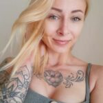 Bina Bunt aus 84***