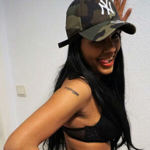 carolinalatina89 aus 20***