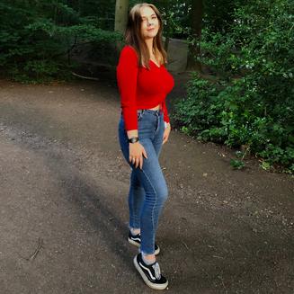 laratraumerli aus 44***