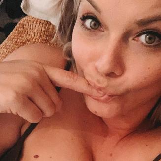 miss kinkycat aus 20***