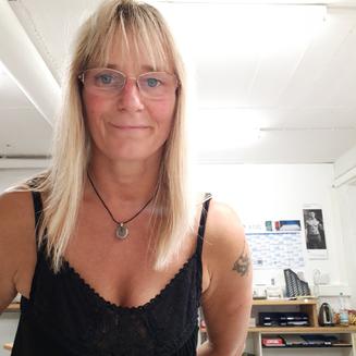 Toylady812 aus 32***