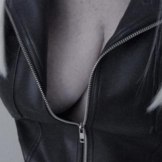 ViktoriasSecrets aus 44***